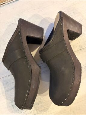 Tessa Sweden wooden clogs black leather mule heel EU 38 women’s slip on Sweden